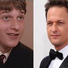 Interpretó a... Knox Overstreet, el estudiante que aspiraba a ser abogado y el único de la escuela Welton que se enamora en la película. La elegida es la rubiaChris Noel, hija de unos amigos de sus padres. En 1989 tenía... 18 años Y aho...