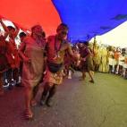 5c8b6f142400006b054d7812