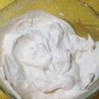 "Una forma diferente de hacer un queso cremoso para todos los públicos", asegura la autora de la receta. Es apta para veganos, vegetarianos, celíacos... y se prepara en sólo dos pasos.