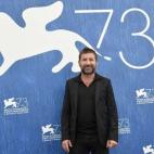 5c8b728f230000dd0424c14b