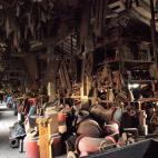 5c8b159b20000045047019f3