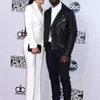 5c8b1564230000dd042410cc