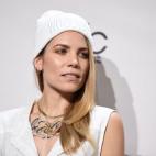 5c8b1566240000f404a40bcb