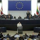 5c8b1601360000c81a6c6d17