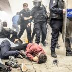 5c8b0ffc2400004205a400ac