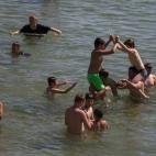 5c8b70542000009e0470c2dd