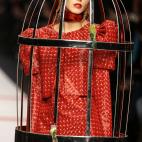 En la colecci&oacute;n oto&ntilde;o/invierno de 2010 presentada en marzo de 2009 en Mil&aacute;n.