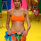 En la colecci&oacute;n de 2003 presentada en Par&iacute;s.