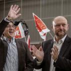 5c8b5bcb24000093024d45dd