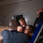 Aleina, en pleno parto.