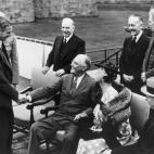 El desembarco de Normandía se empezó a preparar en agosto de 1943 durante la Conferencia de Quebec, que reunió a los líderes británicos, canadienses y estadounidenses. En los meses previos a la operación los Aliados comenzaron diversas cam...