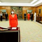 MADRID, 12/07/2021.- La nueva ministra de Educación y Formación Profesional , Pilar Alegría, promete su cargo ante el Rey Felipe VI en un acto celebrado este lunes en el Palacio de La Zarzuela, en Madrid. EFE/Ballesteros POOL