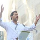 El único diputado animalista portugués ha acudido a Madrid y se ha dirigido a los manifestantes en español. Por su parte, la eurodiputada holandesa Anja Hazekamp ha usado un interprete.