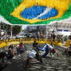 Bailando capoeira en junio de 2014, en los preliminares de la Copa del Mundo de Fútbol.
