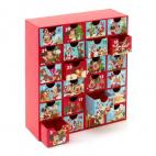 ¿Cómo iba a faltar Mickey en un calendario de Adviento? Ni él, ni Minnie, ni Pluto ni Donald... Ninguno de ellos se lo va a perder. En este calendario de Disney no hay regalos, pero solo sus 24 cajoncitos con escenas navideñas te harán sonr...