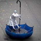 5c8b178c360000c81a6c7019