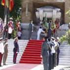 5c8b5d82360000c81a6ce586