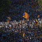 5c8b8070250000e203cad508