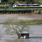 5c8b198e360000ba1a6c74e3