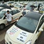 5c8b6ab4240000f404a4a983