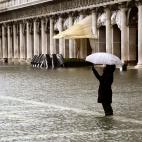 5fd1d175270000ec01514d8e