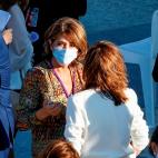 La fiscal general del Estado, Dolores Delgado, antes del inicio del acto de homenaje de estado a las v&iacute;ctimas de la pandemia de la covid-19 y de reconocimiento al personal sanitario, este jueves en la Plaza la Armer&iacute;a del Palacio R...