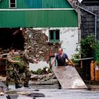 Soldados del ejército alemán desplegados en Hagen para ayudar a los ciudadanos