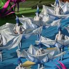 5c8af4ad240000f404a3f448