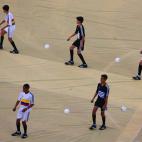 5c8af4b0240000f7054cb80d