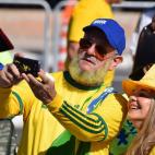 5c8af48e360000e01c6c5476