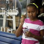 5c8a99ca360000c81a6badf8