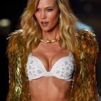 5c8ad0462300003000e73903