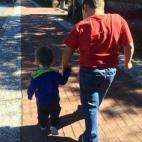 Somos una familia militar con dos preciosos niños con autismo. Para nosotros, el autismo es, simplemente, amor.