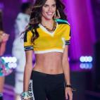 5c8ad0532500000704c9b24b