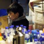 El líder del movimiento estudiantil Occupy Central, Joshua Wong, permanece en huelga de hambre en una tienda de campaña frente a la sede del Gobierno de Hong Kong.