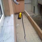 Sí, es mucho más fácil bajar a por ello (Vía 9gag)