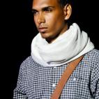 5c8af50a2400000a05a3f482