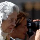 5c8a72db250000bd05812834