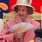 5c8a72dc2400006b054bde33