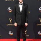 5c8b5e272400006d054d4c0d