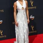 5c8b5e272300003000e80404