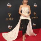 5c8b5e302500000d04ca7cb1