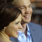 5c8aef1c230000dd0423f04b