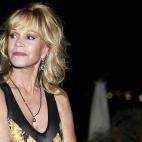 5c8b764e360000a61b6d24ed