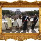 5c8af552230000d50423f8f1