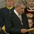 5c8af5493b000002076cd64f