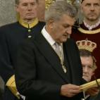 5c8af54a360000c81a6c5534