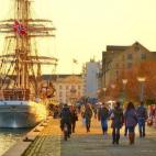 Copenhague tiene una de las áreas peatonales más extensas y antiguas del mundo: Strøget. Se trata de un conjunto de calles en pleno corazón de la ciudad que suman una longitud total de más de tres kilómetros. El Ayuntamiento de la capital ...