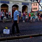 La segunda ciudad más grande de Alemania, Hamburgo, ha desarrollado un ambicioso plan para los próximos veinte años llamado Green Network con el que pretende erradicar completamente la presencia de coches en el centro de la ciudad. Además, H...