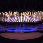 Imagen del exterior de los fuegos artificiales durante la ceremonia de apertura de los JJOO.